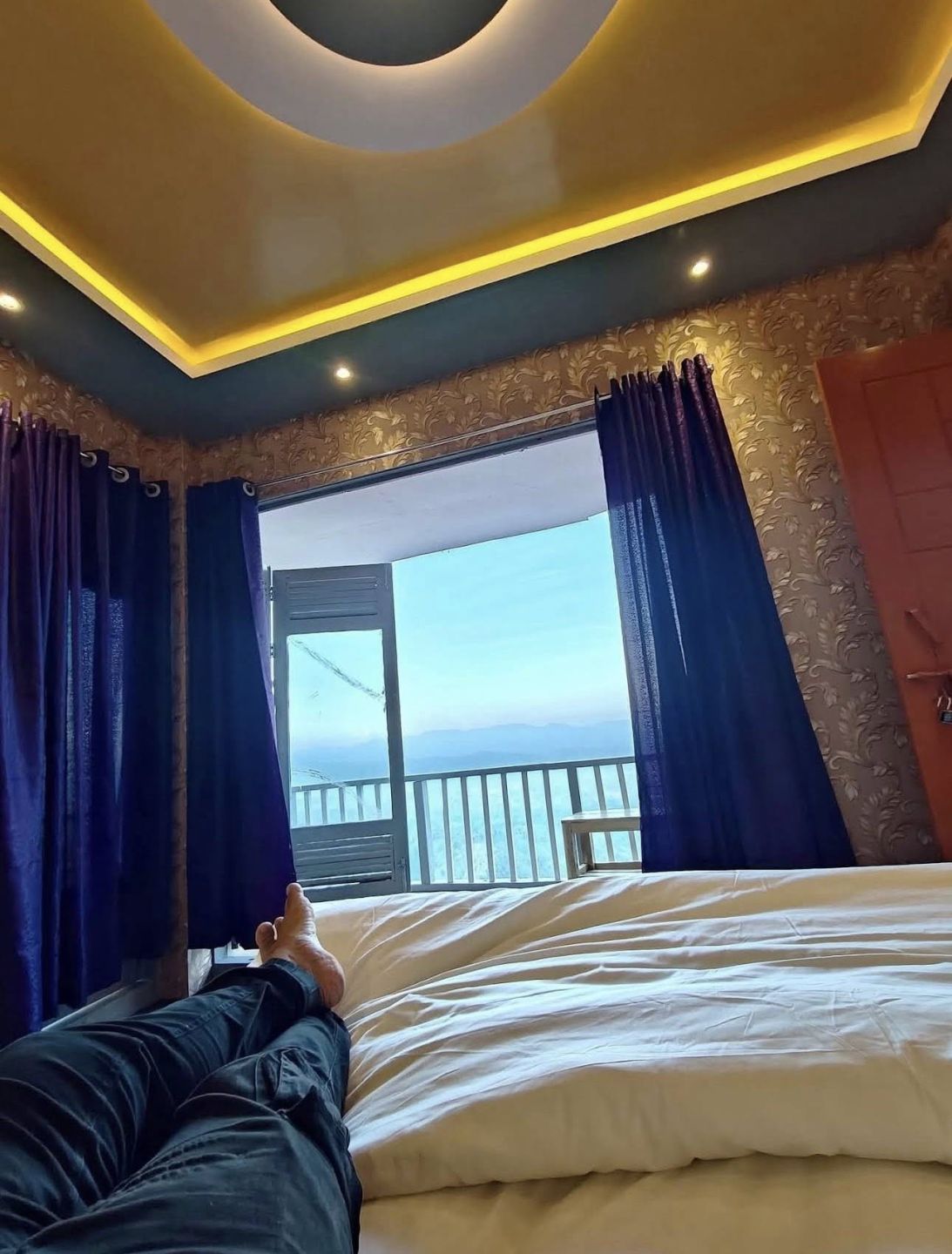 premium couple room