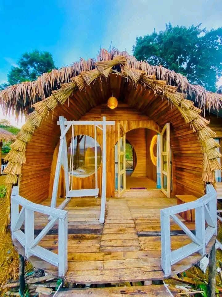 meghmaya resort sajek