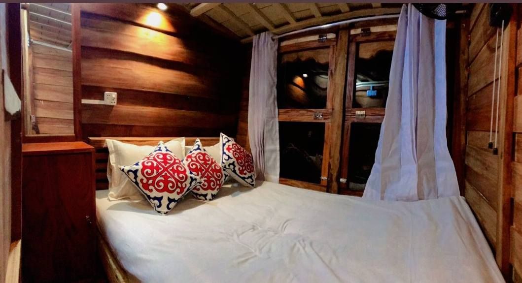 gangchil houseboat