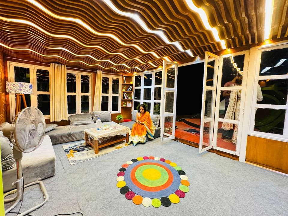 boitha houseboat