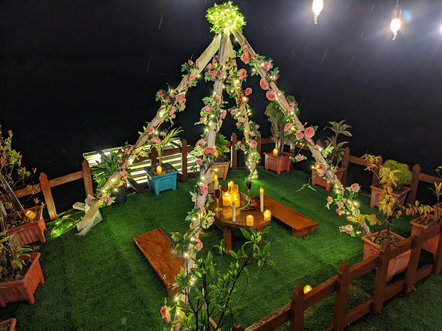 hijol houseboat