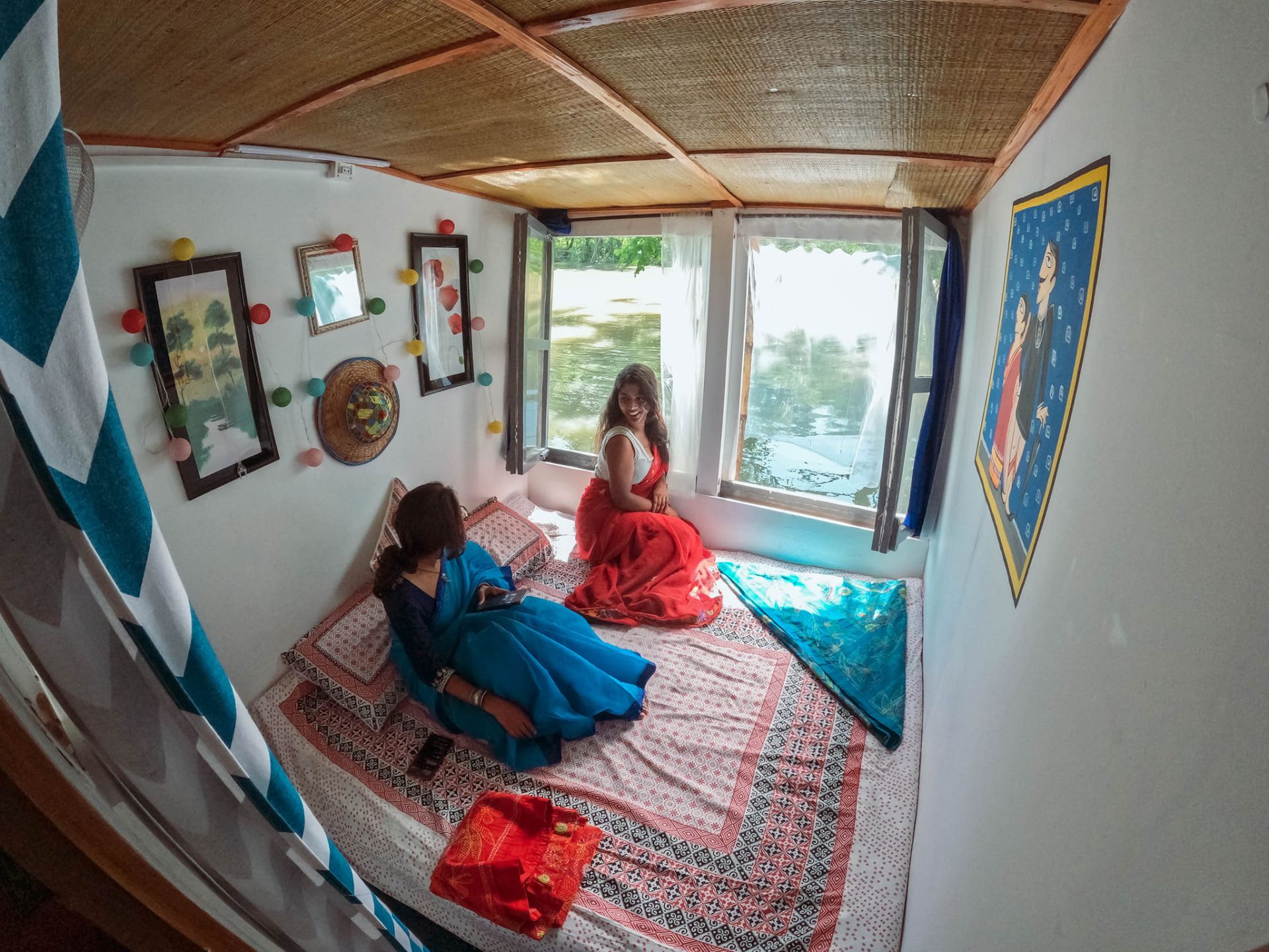 jolrong houseboat