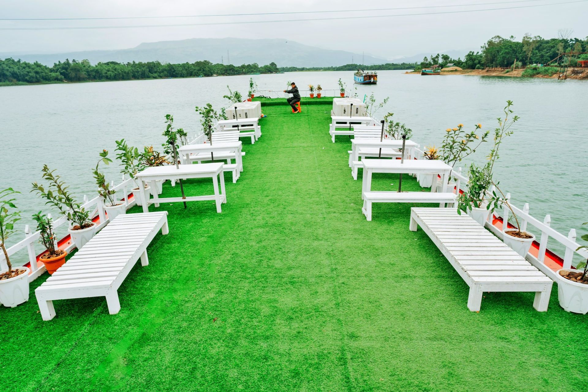 water nest houseboat tanguar haor