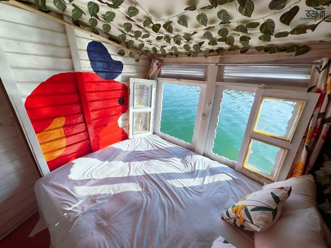 bojra houseboat tanguar haor