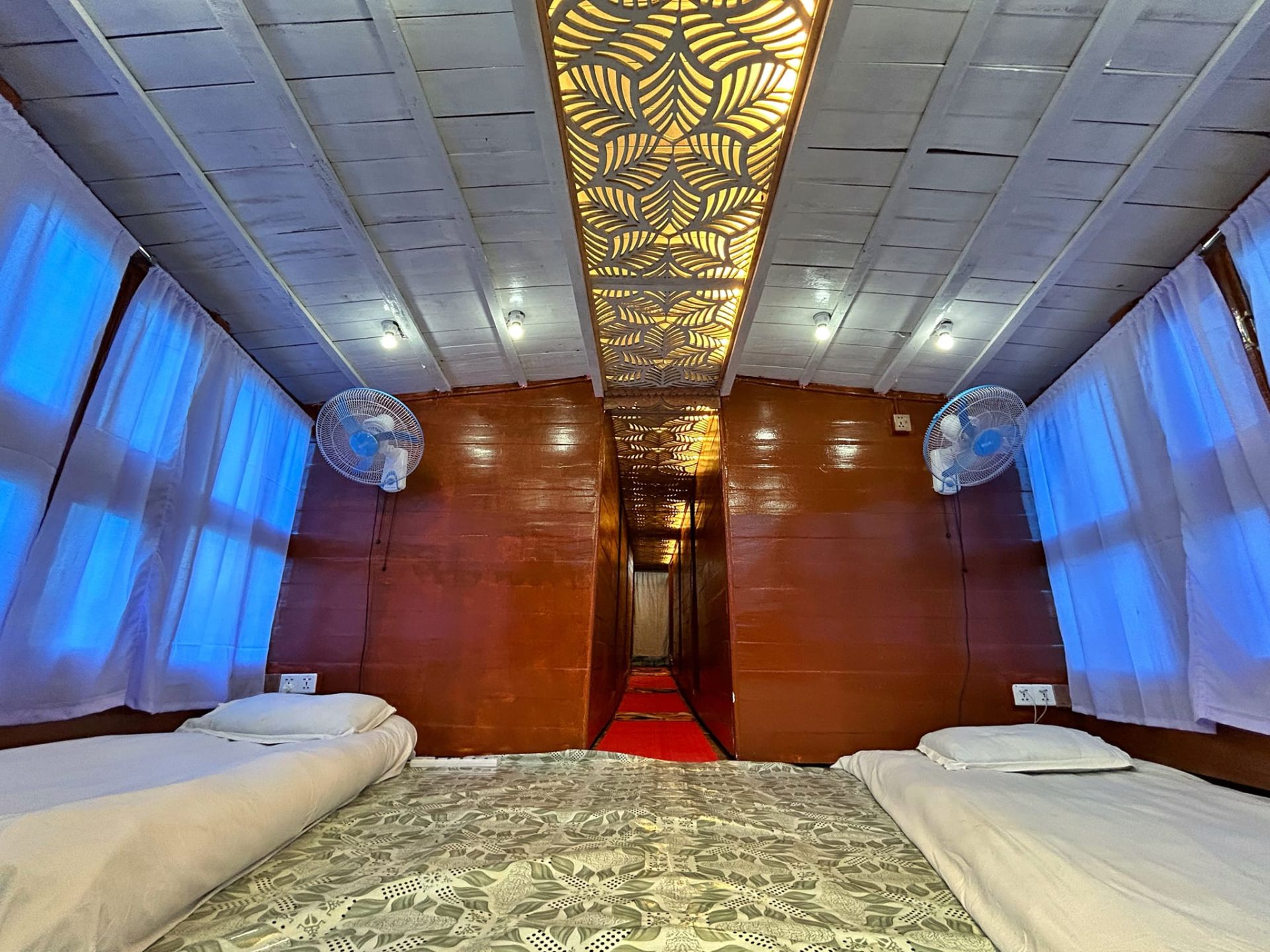 the ark houseboat