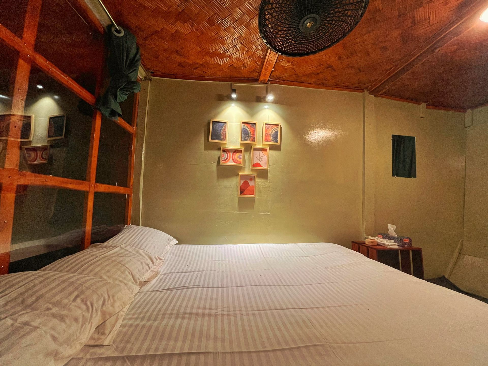 maverick houseboat tanguar haor