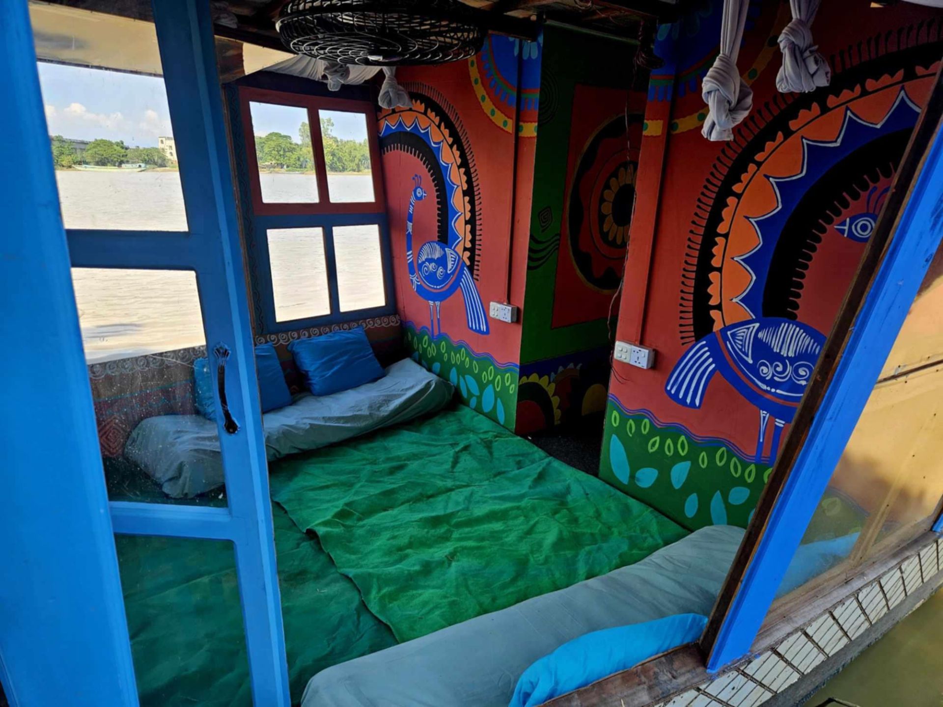 jadukata colorful waterstay