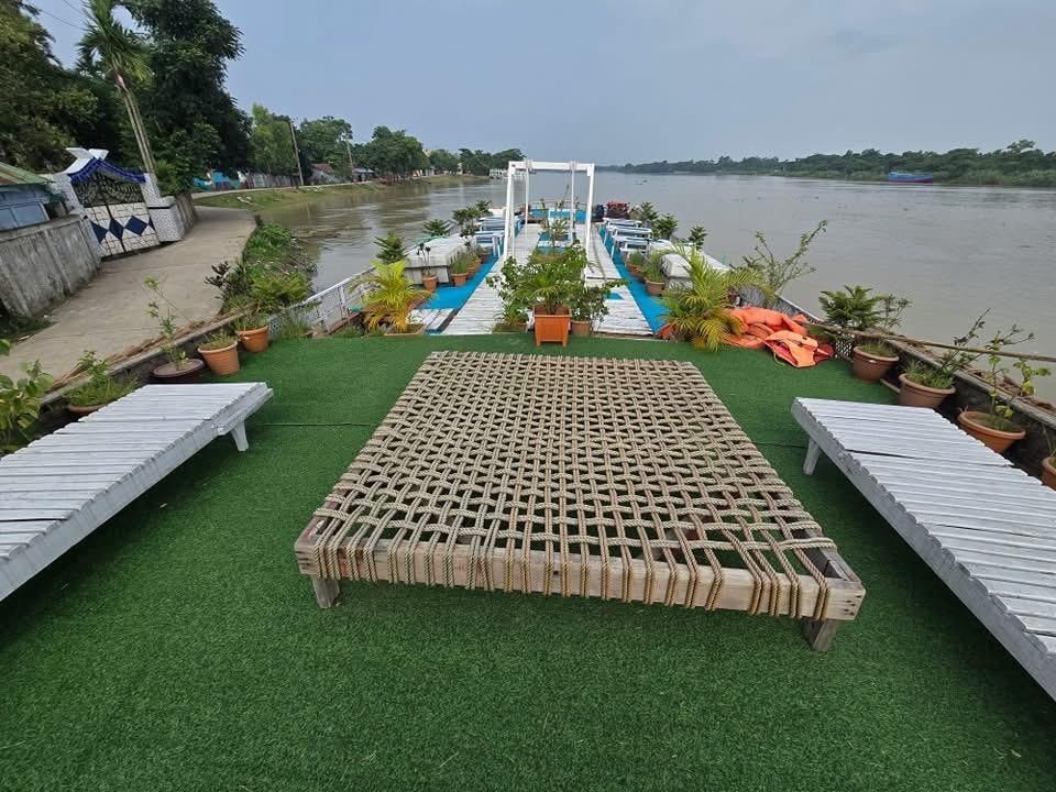 kagojer nouka houseboat