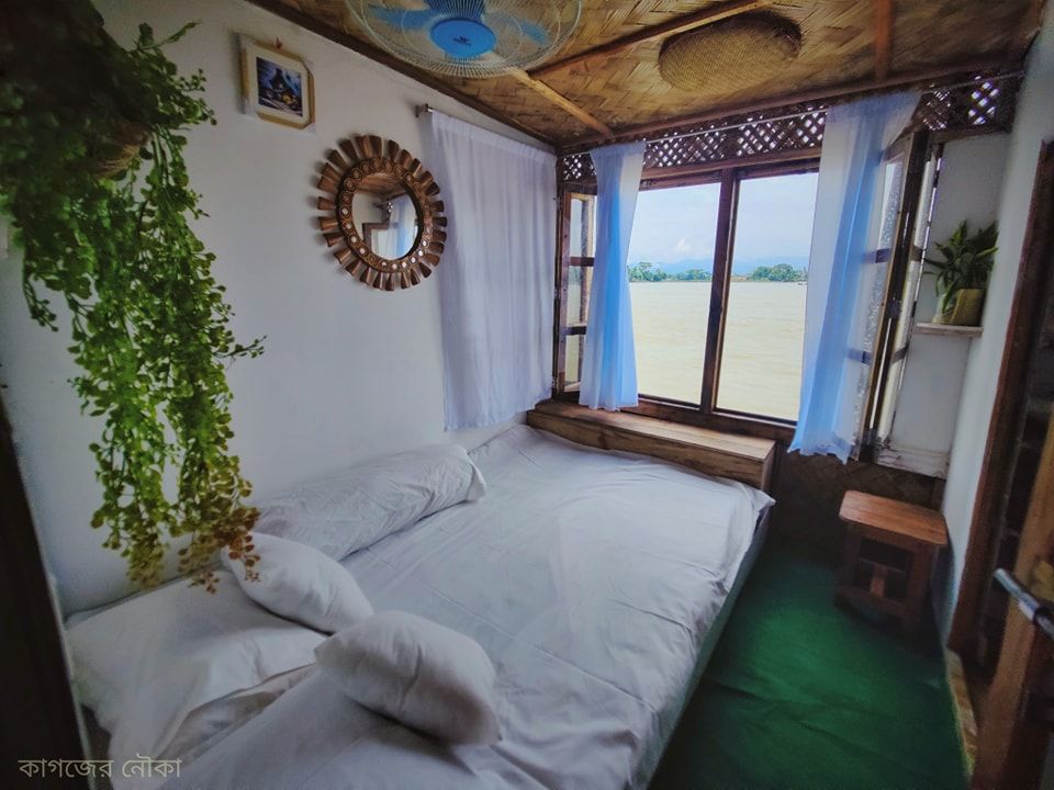 kagojer nouka houseboat