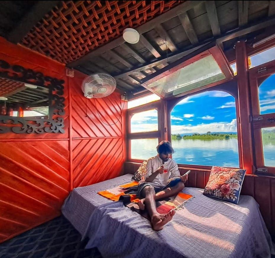 Mastul-A Water Villa