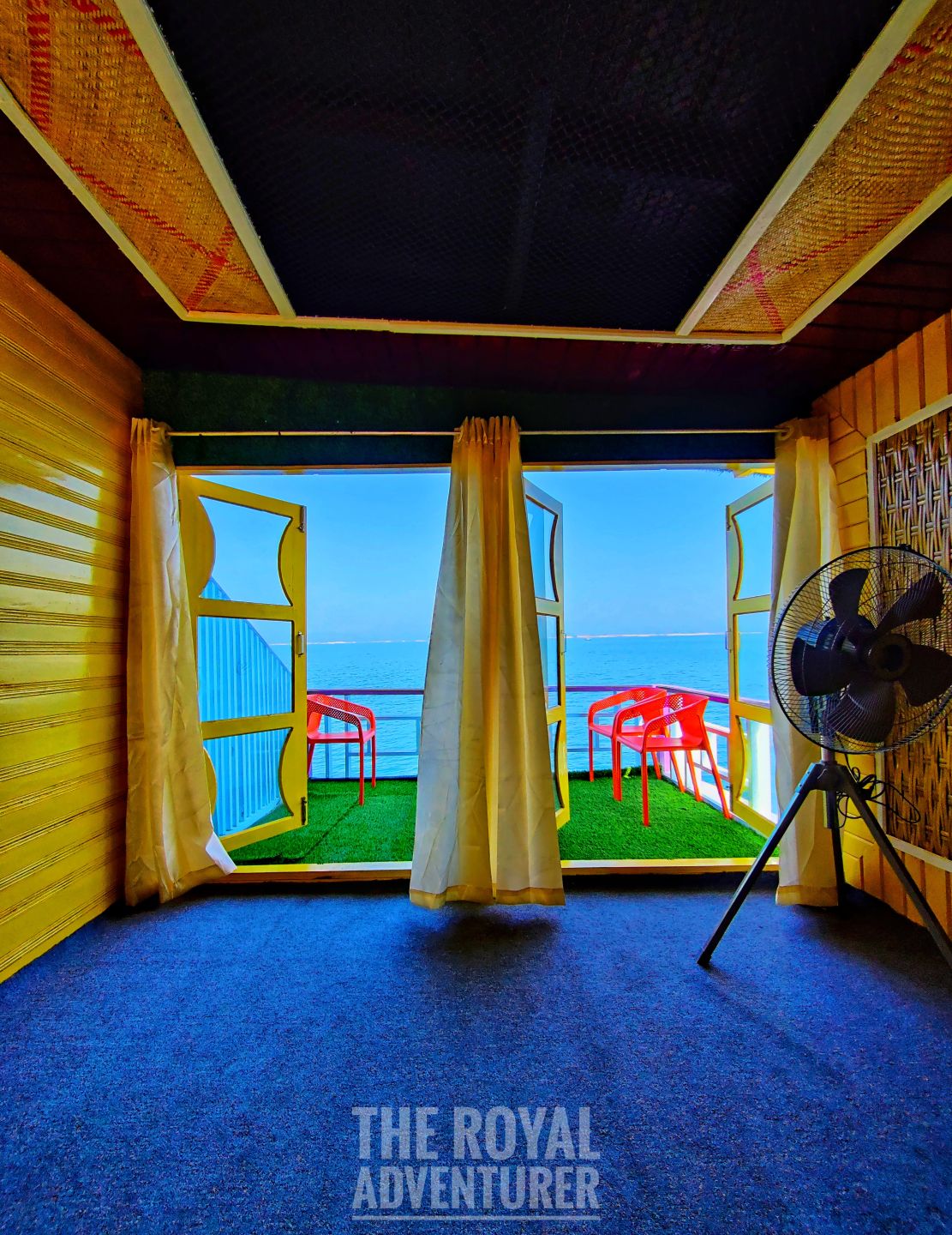 balcony view