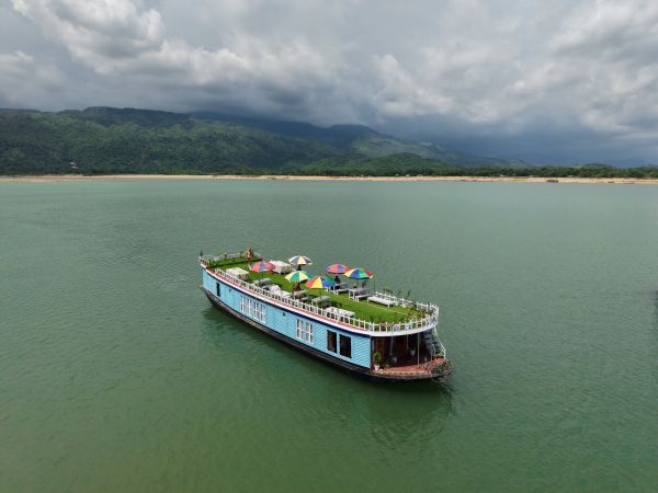 water nest houseboat tanguar haor
